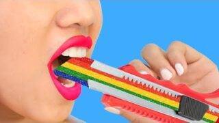 10 Weird Ways To Sneak Food Into Class | Pranks Wars for Back To School Ideas Rainbow Crafts