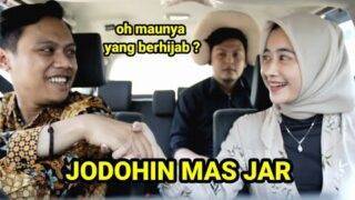 DARI PRANK TAXI ONLINE MAS JAR DI JODOHIN SAMA ATIKA SI CEWEK BERHIJAB