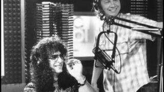 Funny Howard Stern Prank Call Using Soundboard