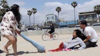 Half Woman Prank😱 -Julien Magic