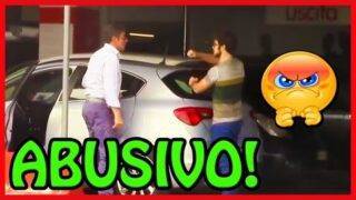 Parcheggiatore ABUSIVO ARROGANTE Prank!