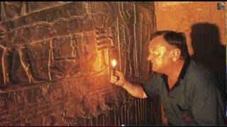 UFO Sightings Secrets Tombs Discoverd! Connection With E.T. Erich Von Däniken Explains! 2014