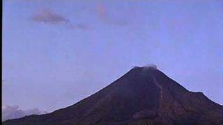 UFOs. Multiple UFO sightings captured near the Popocatepetl volcano eruptions Mexico.29.01.2020.